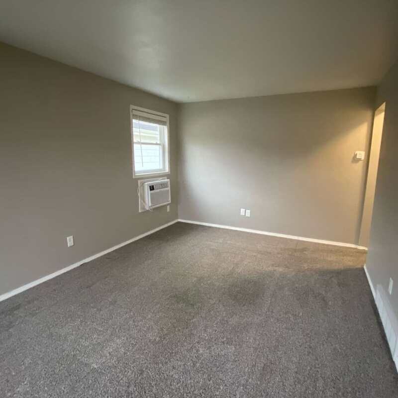 15 Woodmere Ct - Photo 3 of 7