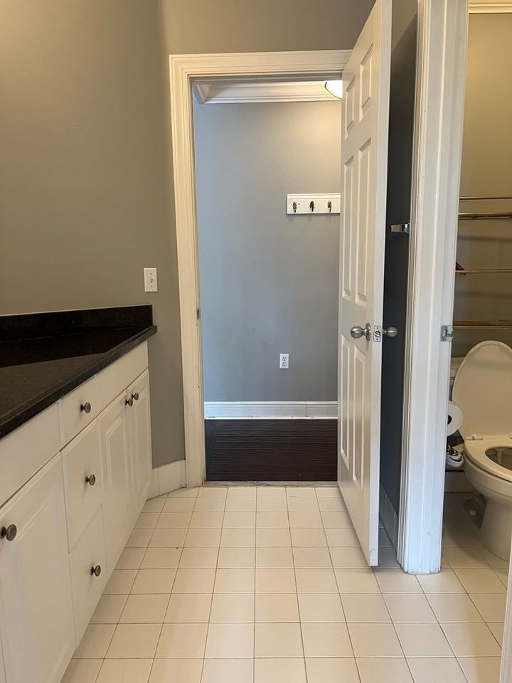 6928 Sw 39th St - Photo 4 of 19
