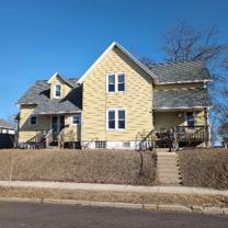 902 Swift Ave - Photo 1 of 1