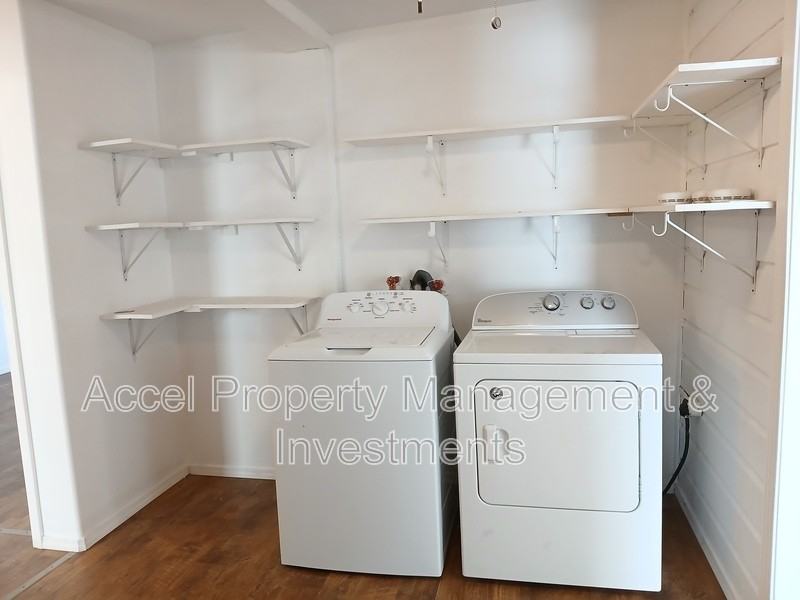 1112 E Van Week St - Photo 5 of 18