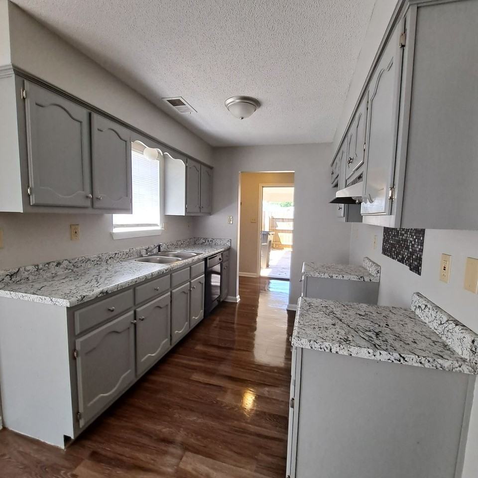 2533 Baxter Cv - Photo 5 of 17