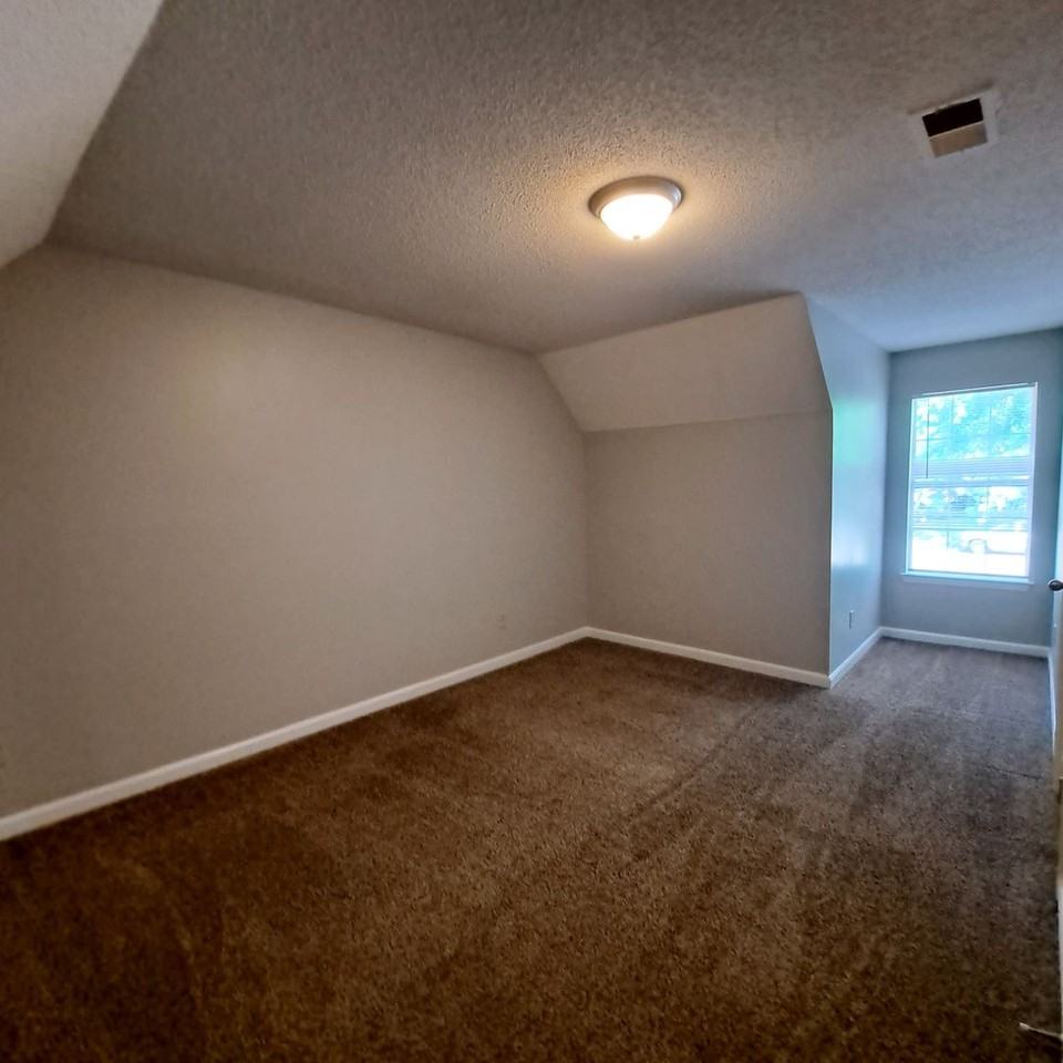 2533 Baxter Cv - Photo 7 of 17