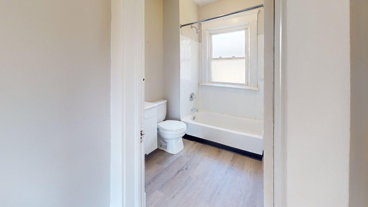 820 Whitcomb Rd - Photo 6 of 15