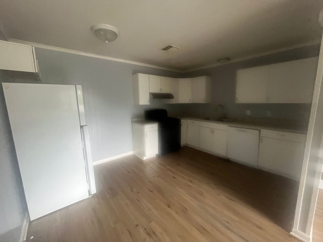 9115 W 36th St - Photo 5 of 12