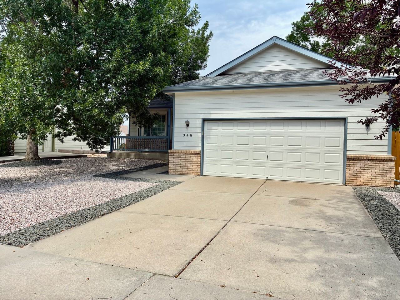348 Albion Way - Photo 2 of 3