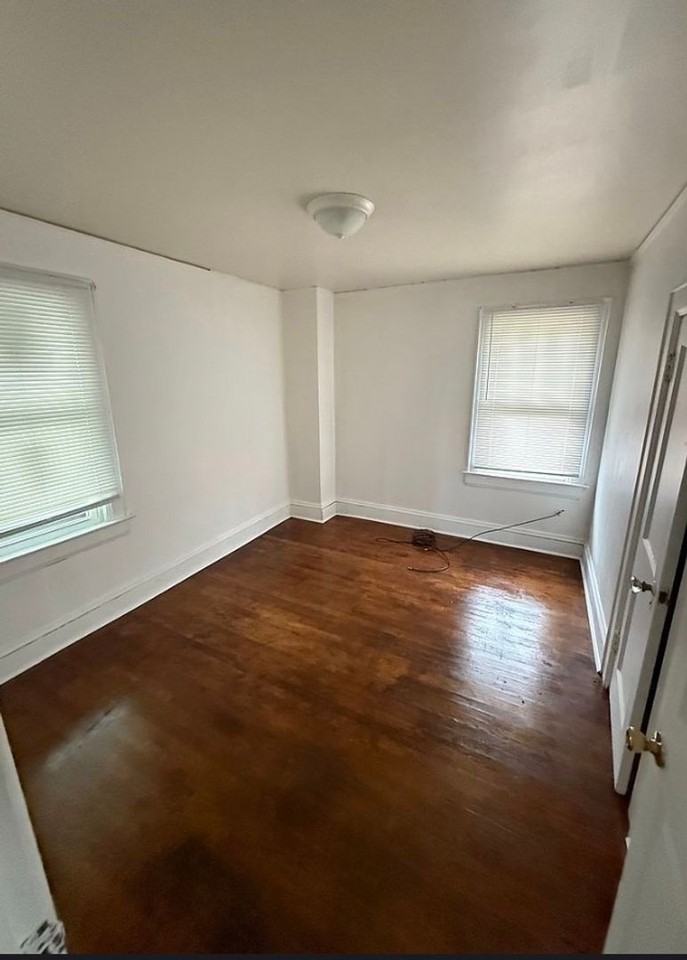 1234 Frame St - Photo 4 of 8