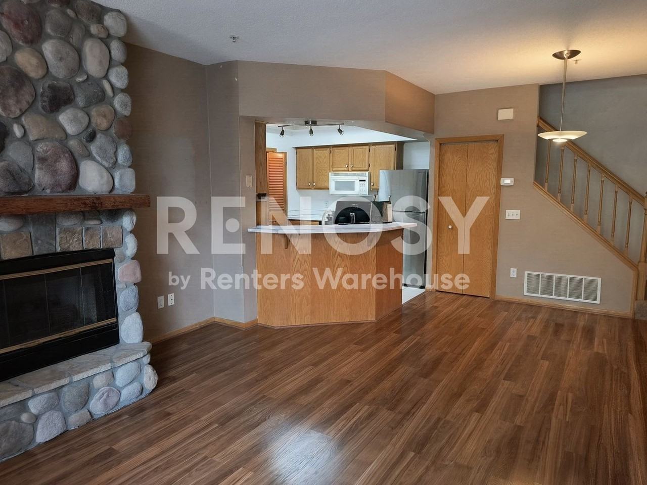 2752 Autumnwood Ln - Photo 7 of 30