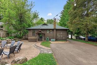 944 Mahtomedi Ave - Photo 1 of 1