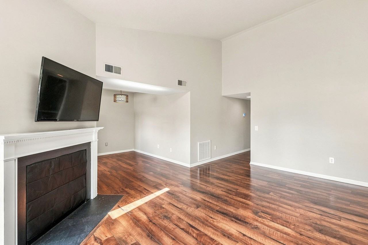 114 Prosperity Ave Se #F - Photo 5 of 15