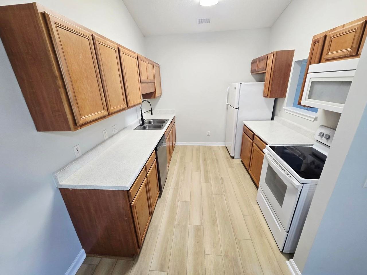 3010 Winston Dr #78 - Photo 3 of 15