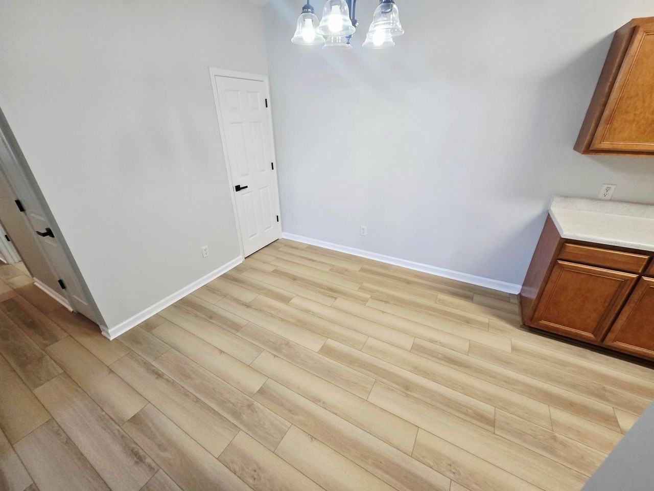 3010 Winston Dr #78 - Photo 5 of 15