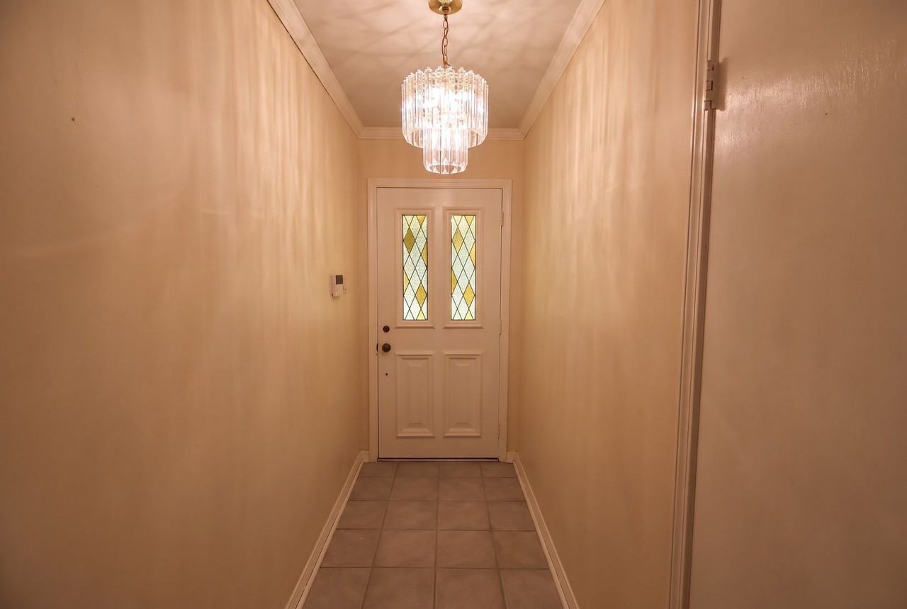 507 Parklane Dr - Photo 2 of 21