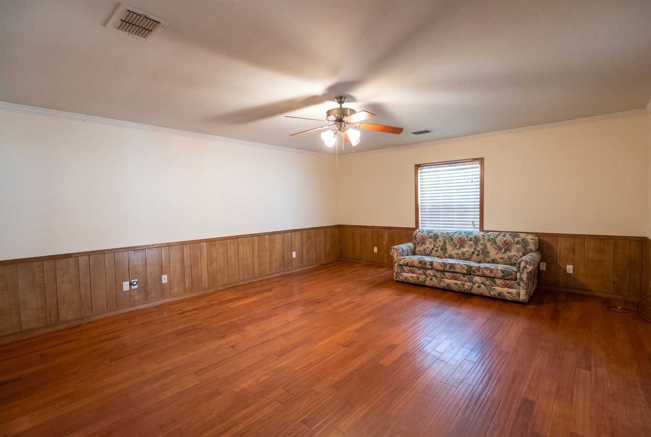 507 Parklane Dr - Photo 7 of 21