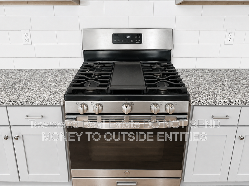 3358 Scotscraig Rd - Photo 7 of 35