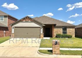 featured image of 1609 Burgundy Dr