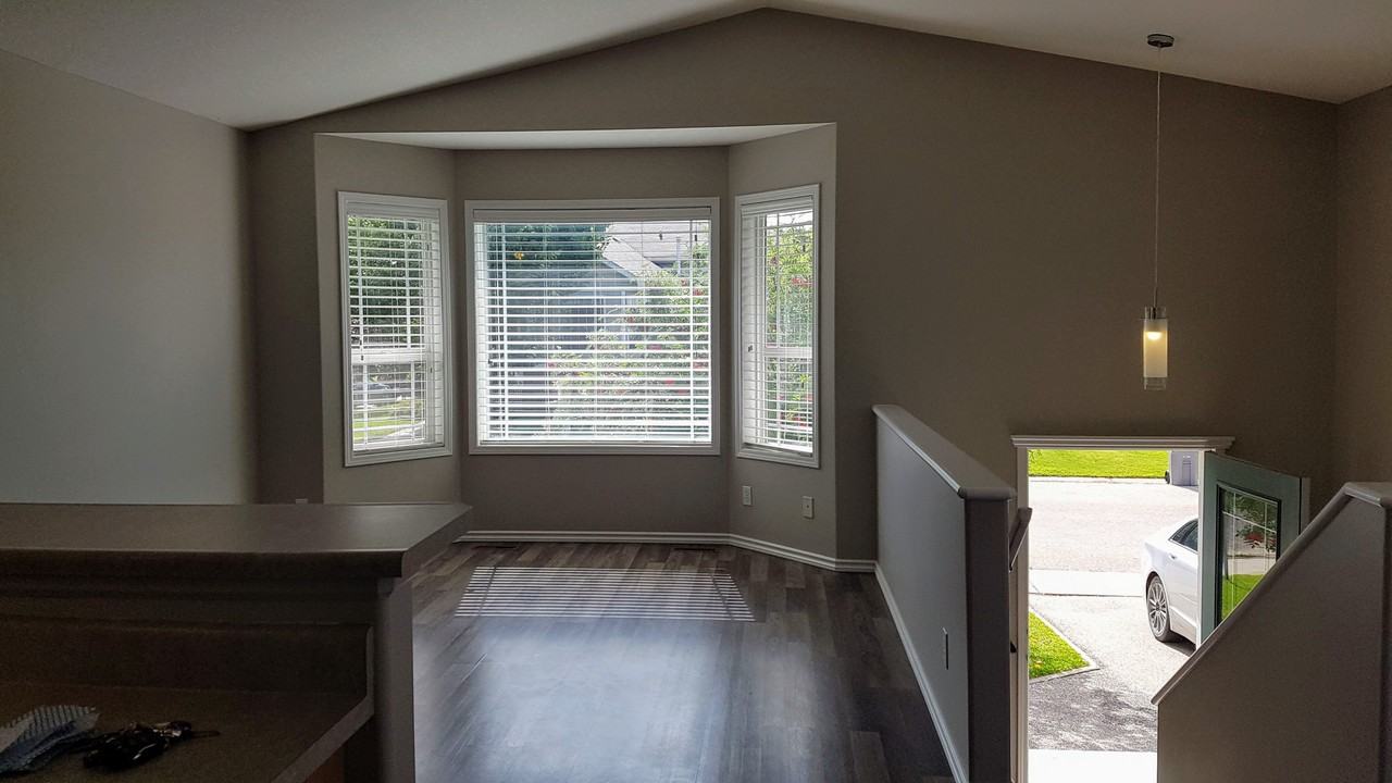8914 61 Ave - Photo 4 of 19