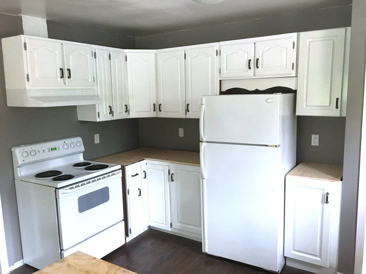 106 Godfrey Dr - Photo 2 of 10