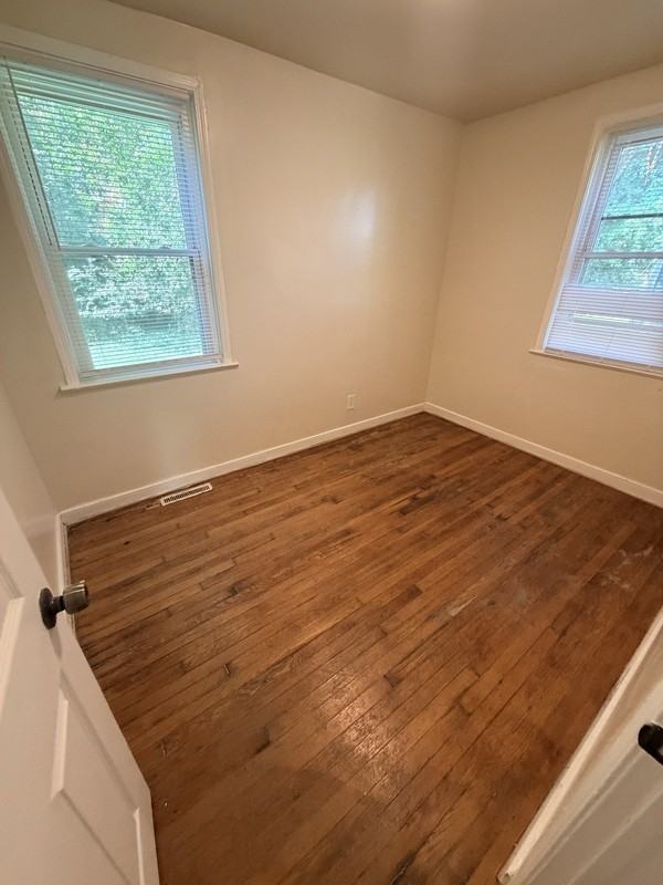 1915 Chelsea St - Photo 4 of 6