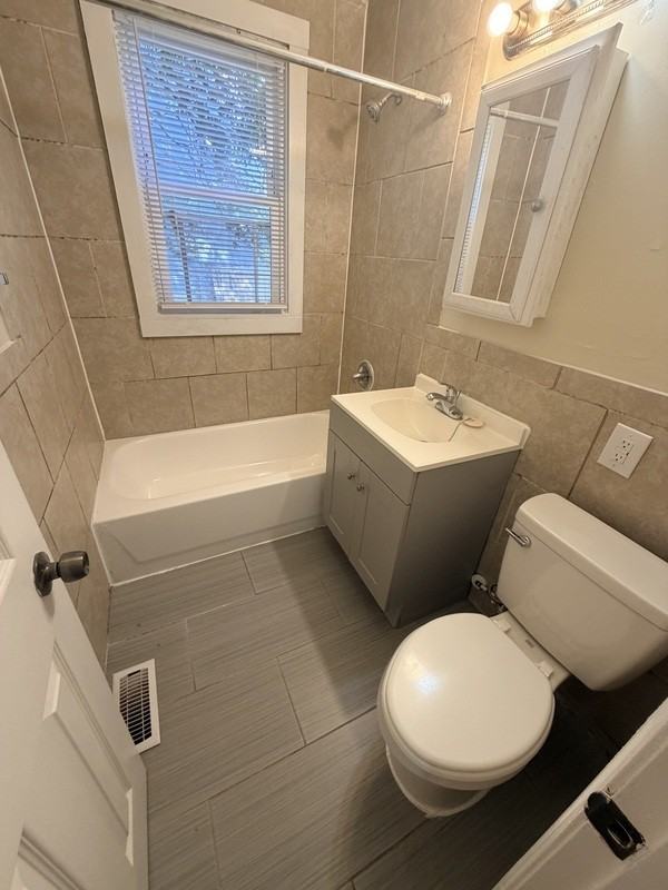 1915 Chelsea St - Photo 5 of 6
