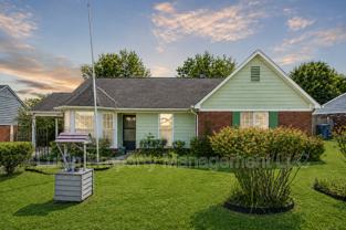 10331 Oak Leaf Dr - Photo 1 of 1