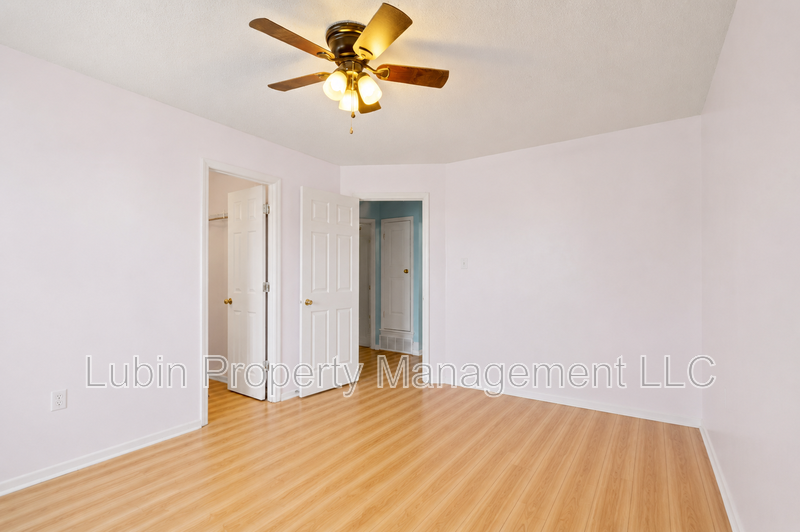 10331 Oak Leaf Dr - Photo 5 of 9