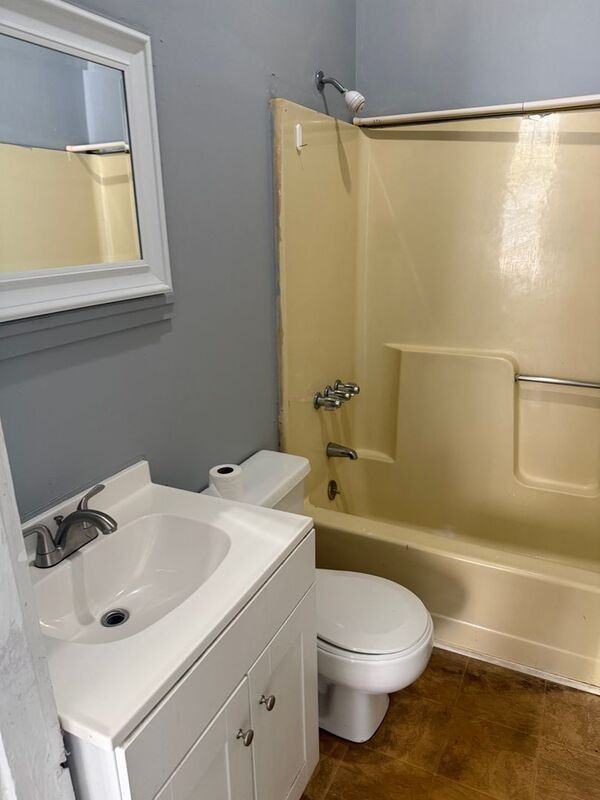 1301 Glover St #A - Photo 3 of 3