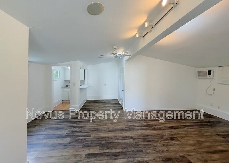 328B Maple St - Photo 2 of 15