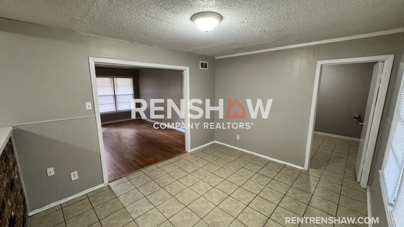 4784 Blanding Cv - Photo 5 of 16