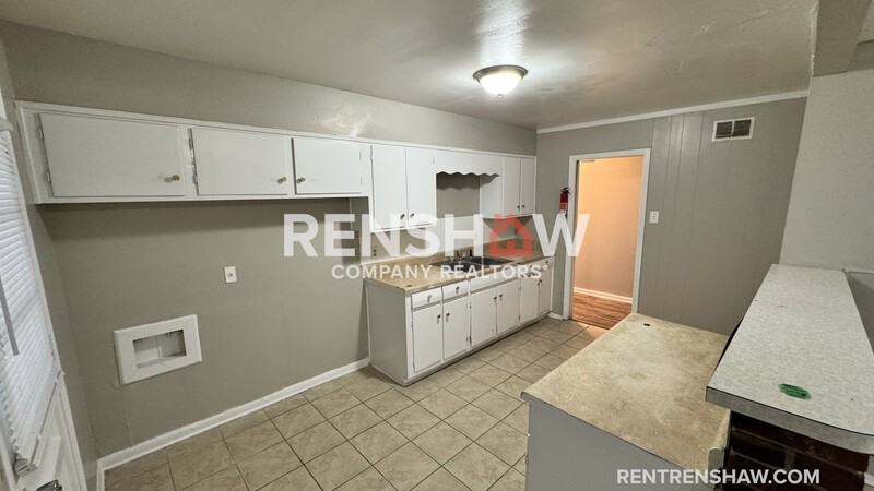 4784 Blanding Cv - Photo 6 of 16