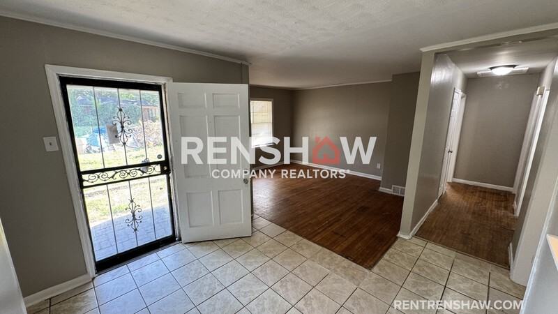 5006 Owen Ave - Photo 4 of 16