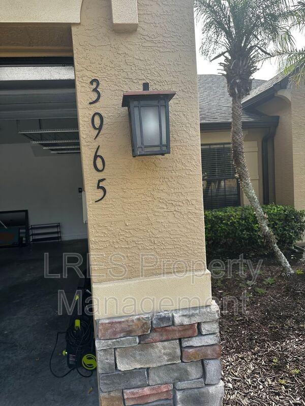 3965 Marietta Way - Photo 4 of 50