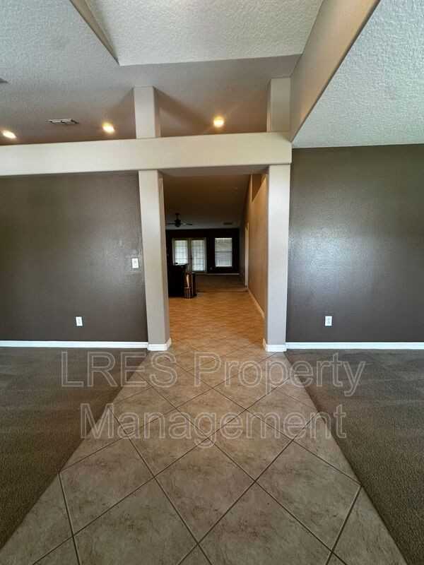 3965 Marietta Way - Photo 5 of 50