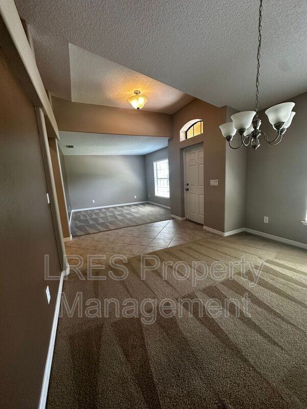 3965 Marietta Way - Photo 7 of 50