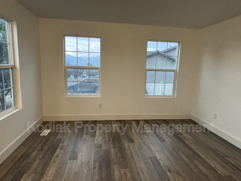 5757 W Coral Pine Ct - Photo 6 of 28