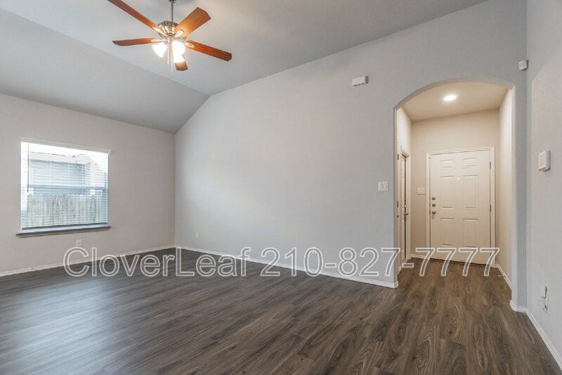 610 Ashers Pl - Photo 6 of 30