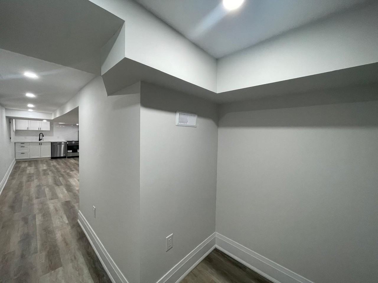165 GIBSON AVE - Photo 4 of 8