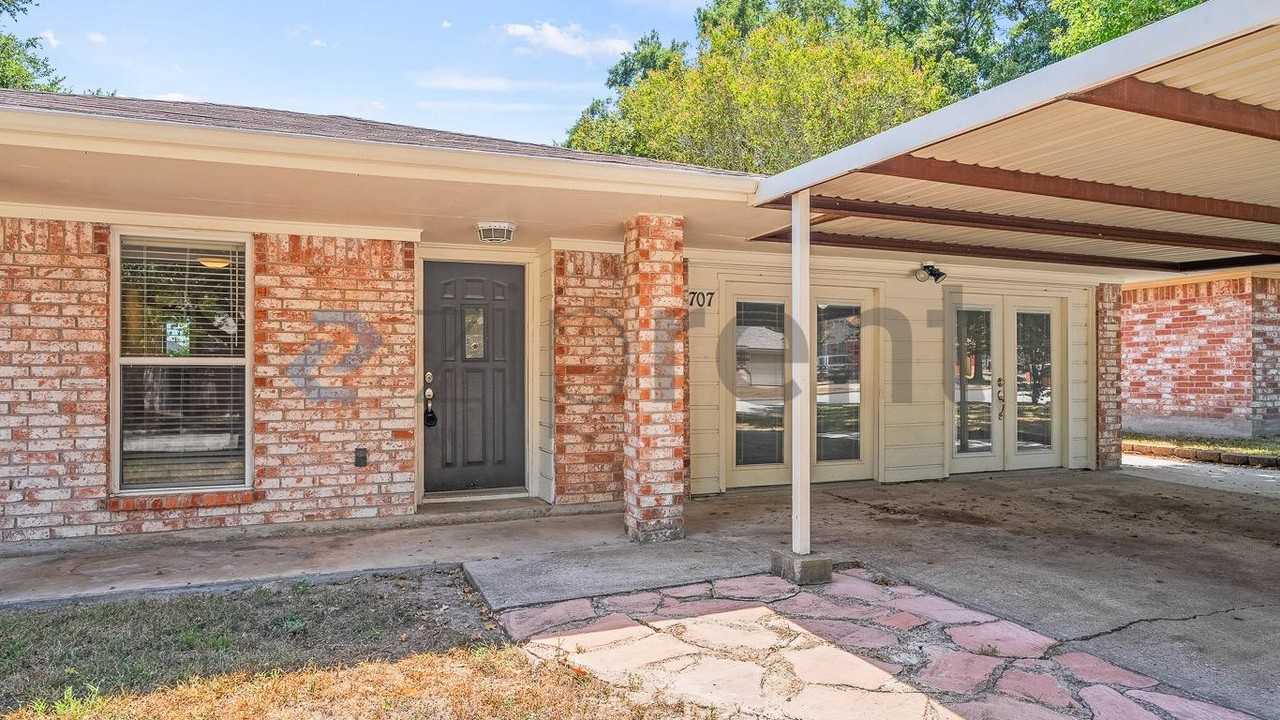 707 Hildred Ave - Photo 5 of 25