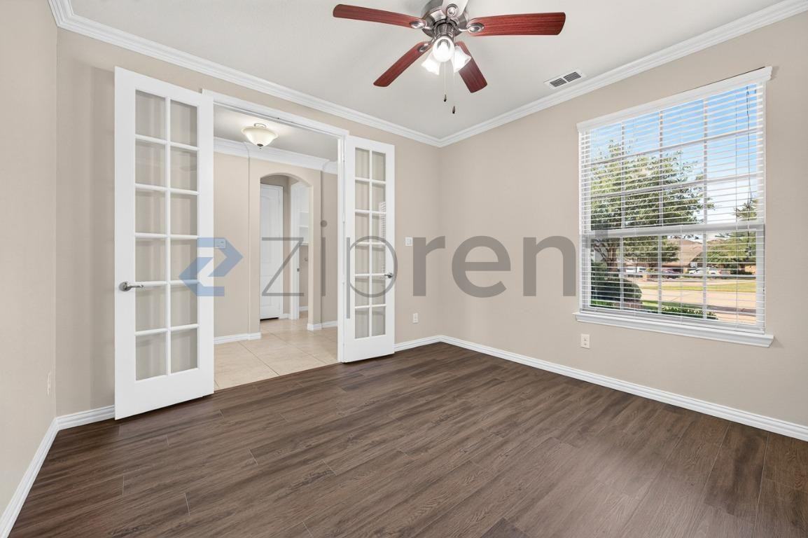 1704 Hickory Chase Cir - Photo 7 of 38