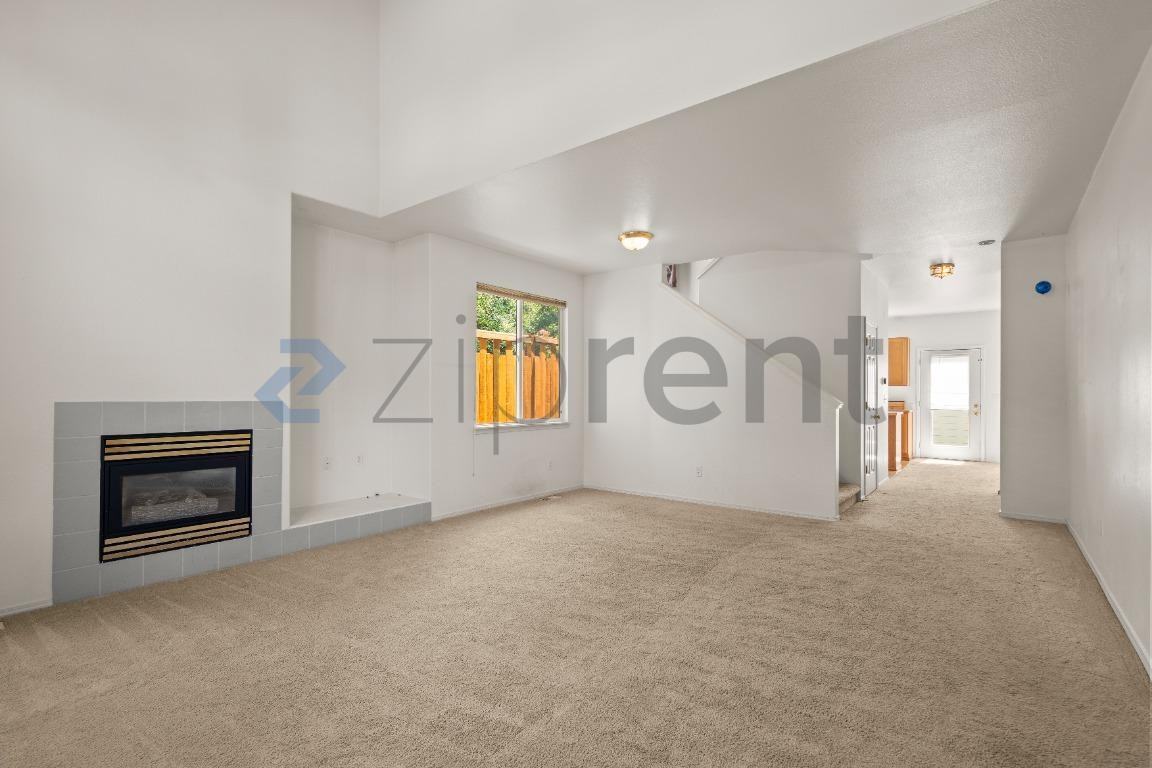 15047 Ne 8th Pl - Photo 4 of 23