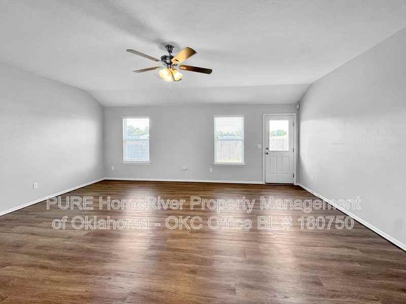 3517 Se 94th St - Photo 6 of 30