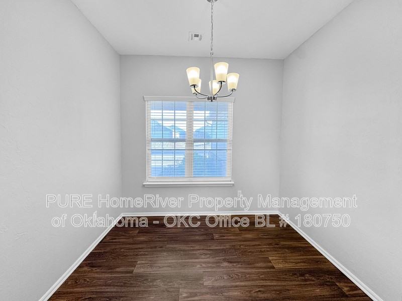 3517 Se 94th St - Photo 7 of 30