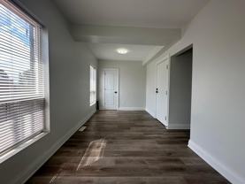 430 King St W - Photo 1 of 1