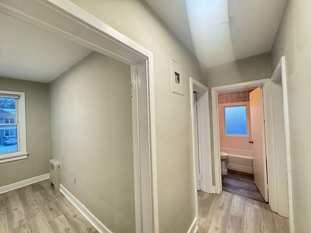 32 PRICE AVE - Photo 7 of 14