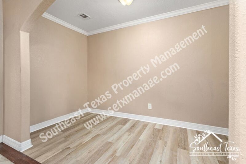 250 Duhon St - Photo 7 of 29