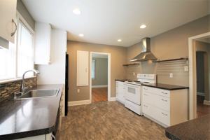 featured image of 10 Orchard Drive #Upper