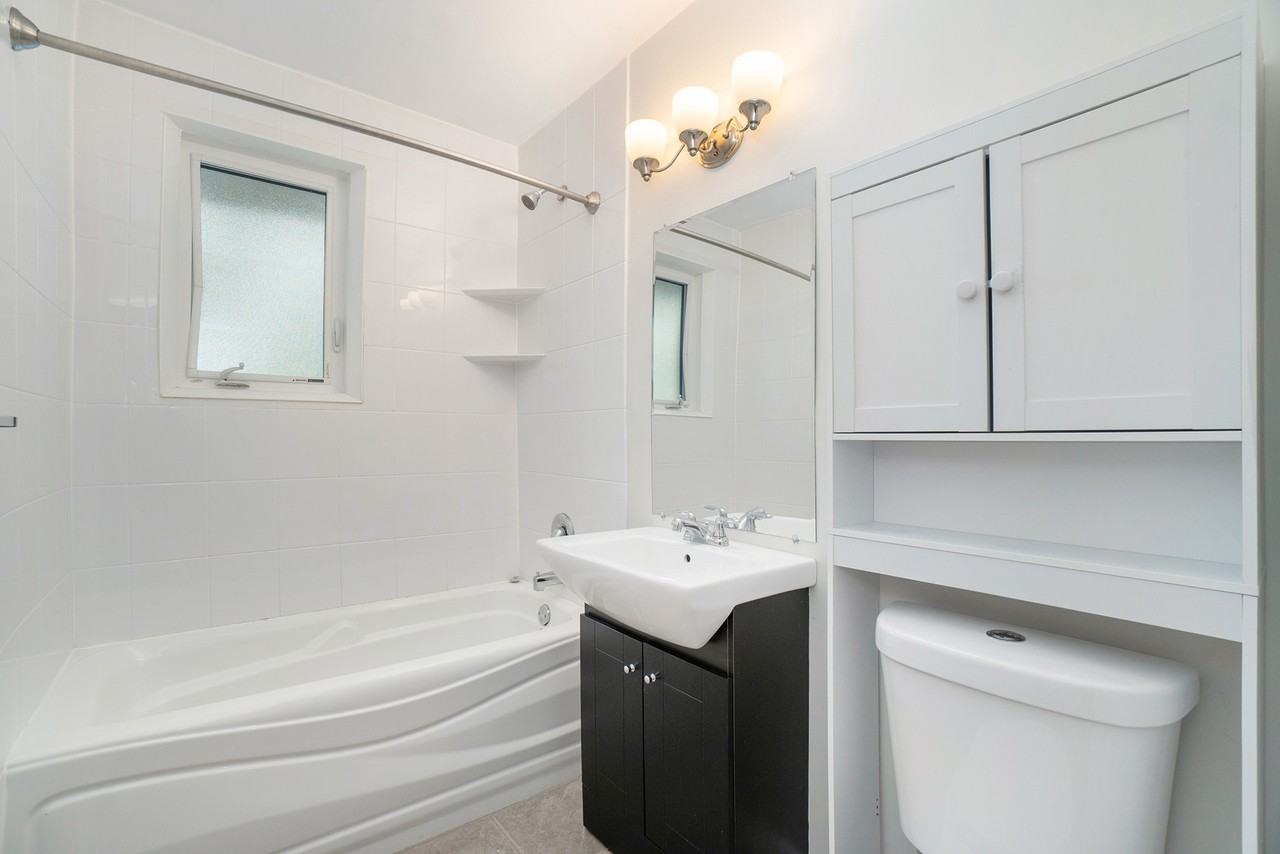 406 Tweedsmuir Ave - Photo 7 of 12