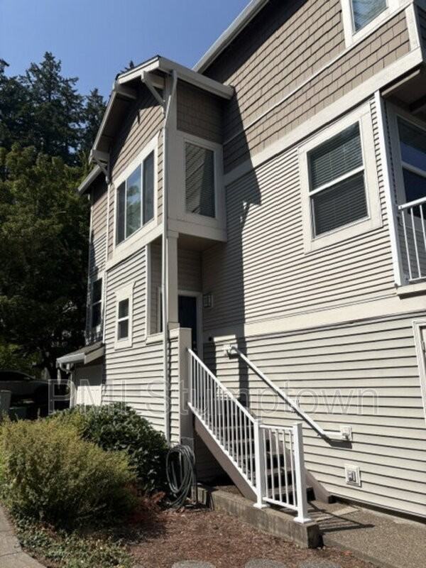 14184 Sw Barrows Rd #1 - Photo 2 of 28