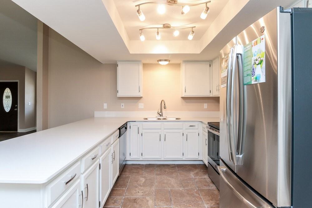 1330 N Terripin - Photo 6 of 15