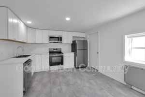 featured image of 209 Summer St #8