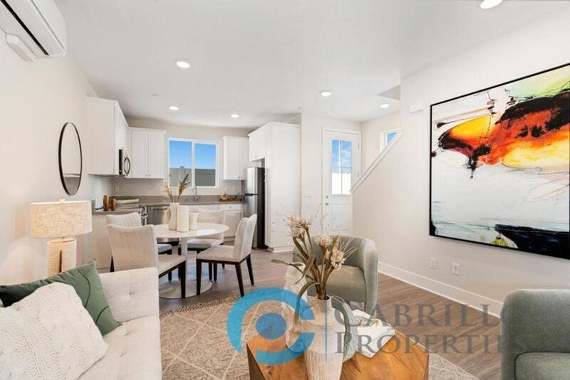 1668 Neptune Ave - Photo 6 of 50